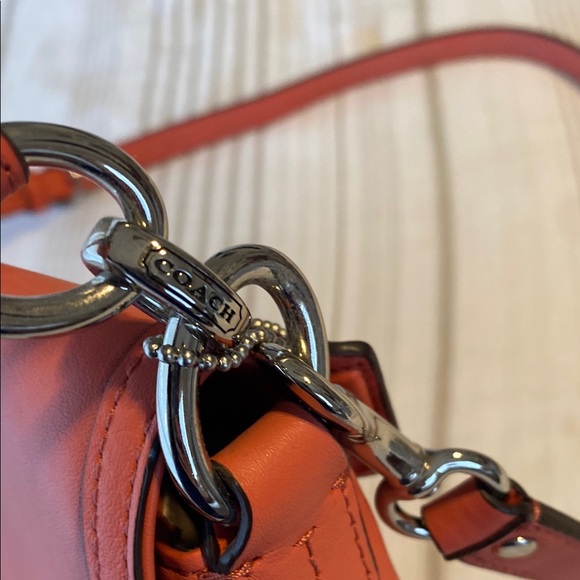 Coach Coral Leather Shoulder Bag - Picture 4 of 10